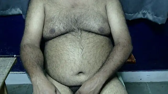 hairysubcub_70 (Ask my age) - Welcome To Daddy's Room. Make Daddy Cum.