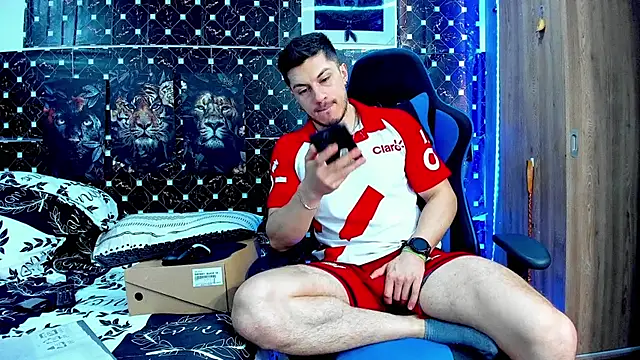 javiersexymann live cam on StripChat