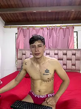 Sexytaty2022 webcam