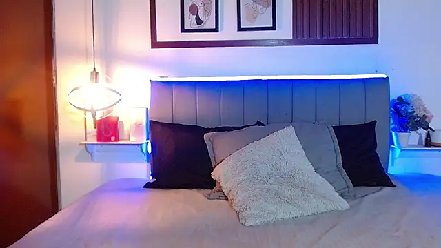 Lucy_1825_ webcam