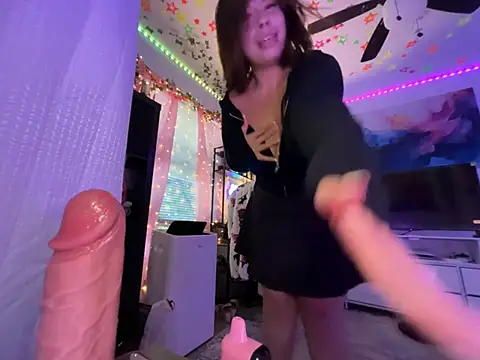 moan4mona