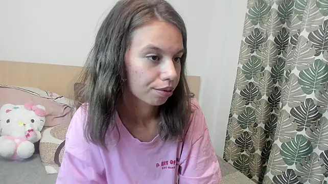 Emma_Tiny69