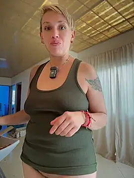 MARILYNKOVANOVA live cam