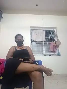 tamil_lekha webcam
