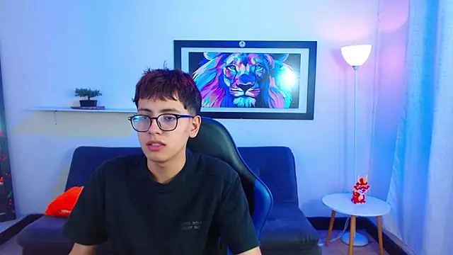 alexcum_18