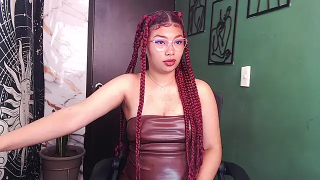 jadaroberts (F young) - spank ass x5