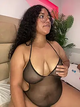 molly__beauty (F young) - Handjob + titsjob tasty