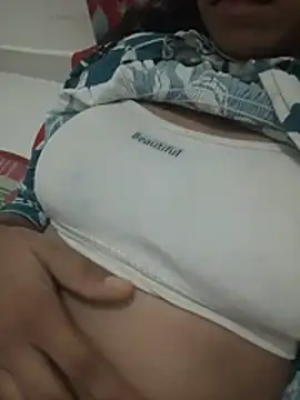 Lela106xxx webcam