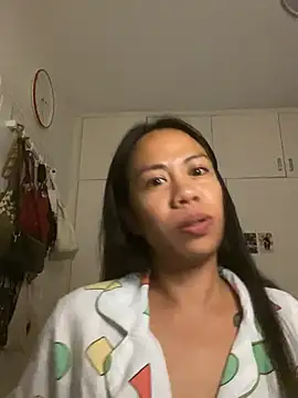MayMay33 live cam on StripChat