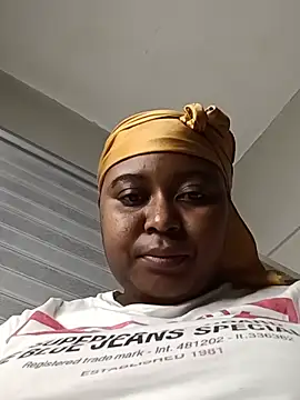 AcetousAbb live cam on StripChat