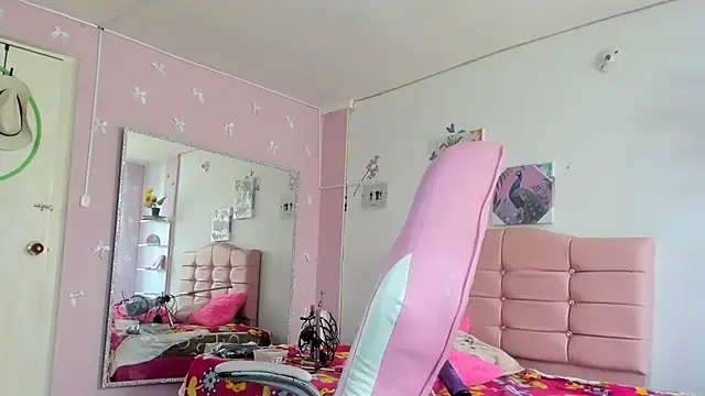 Santy_bigcock_01