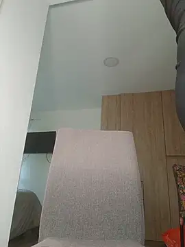 Lia_Mora