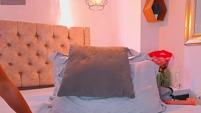 KeryHillson live cam preview