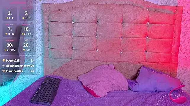 adalya_y live cam on StripChat
