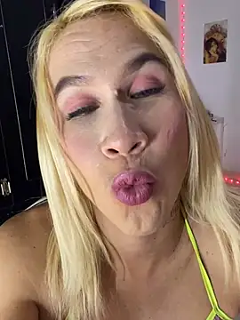 astrid_porno (T young) - Destroy mí ass