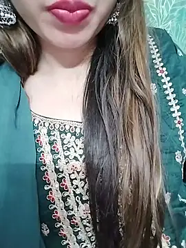 Noor_Darliing live cam on StripChat