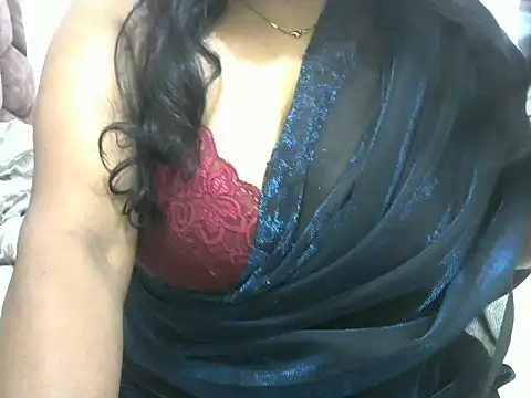 Yours-Love_ webcam