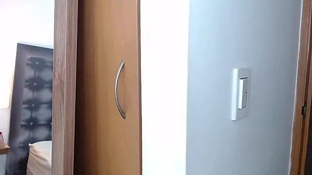 sandra_20 live cam preview