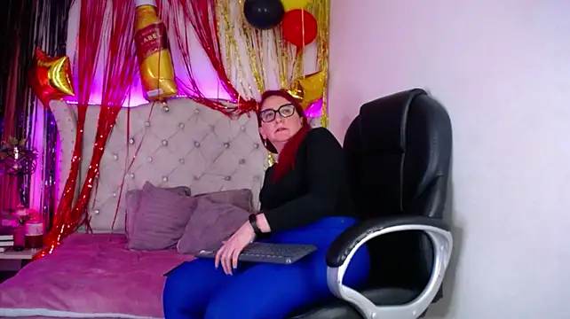 SamantaWilliams1 live cam preview