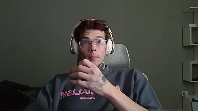 DENIS_HERE