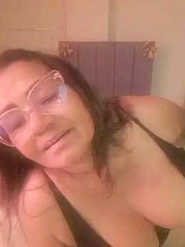 Vickyfox_ live cam on StripChat