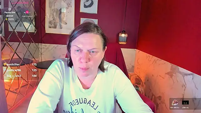 KellyPerfection live cam preview
