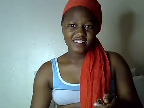 Petite_Ebony10