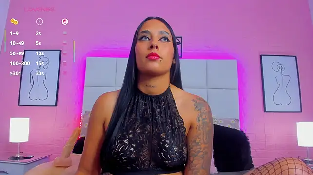 charlotte_kisss