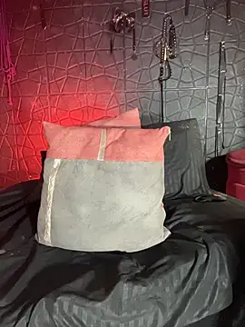 Bellaqueen_fetishs