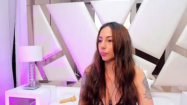 HollyBloom_