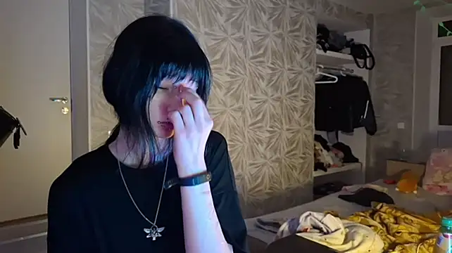 SixWinged7 live cam on StripChat