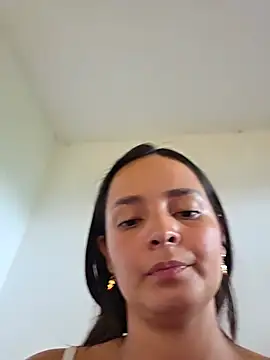 Mia_jhoonson