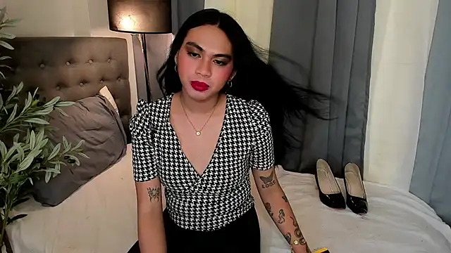 asianhugecockjulia