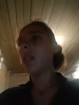 AnnaKissXX