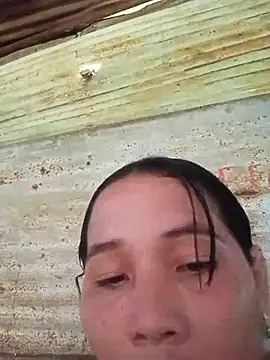 Hot_and_rich_daniela