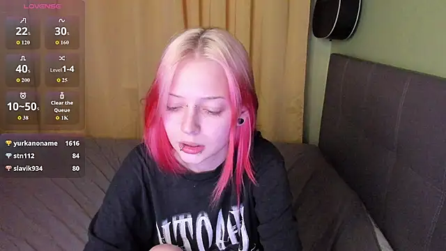 PetiteLia_