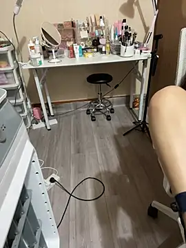 Mina048