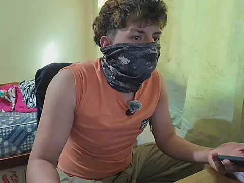 Adonis_2164 webcam