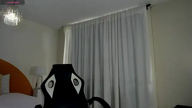 _Emmaa_Queen_ webcam