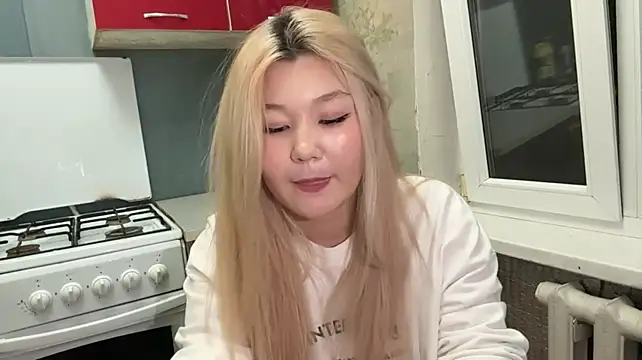 foldedfood's live room
