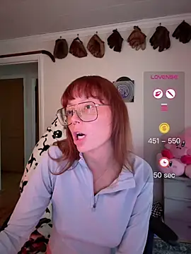 SpaceCowWhore webcam