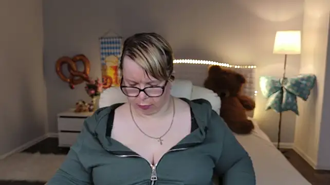BonnnyBoobsy