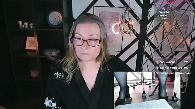 Alexandra_Kind