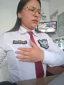 Queen_linda1 live cam on StripChat