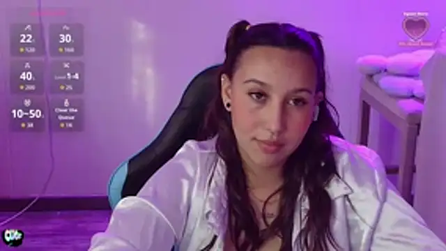 Skarlet_Adams28