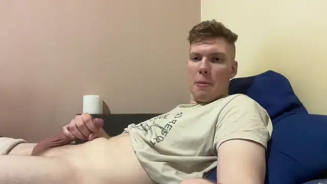 sexybooii6968 live cam on StripChat