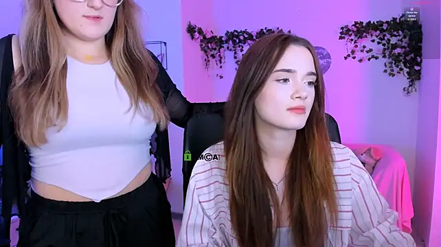 liana_kisses