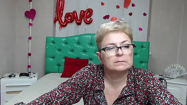 EmiliaGree live cam preview