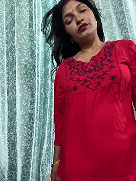 Priyaa_1433