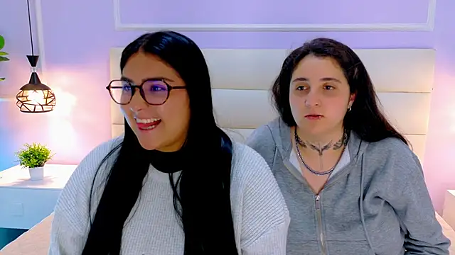 Emma_and_Tara